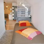 Moderne à Avec Jacuzzi, 54 M² *