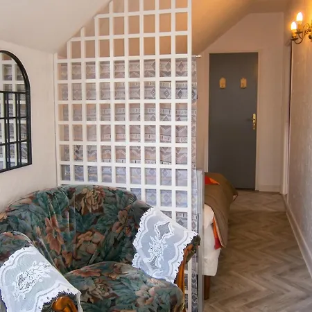 Moderne A Avec Jacuzzi, 54 M² Апартаменты *