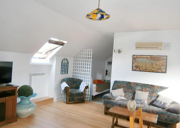 Moderne à Avec Jacuzzi, 54 M² Lourdes